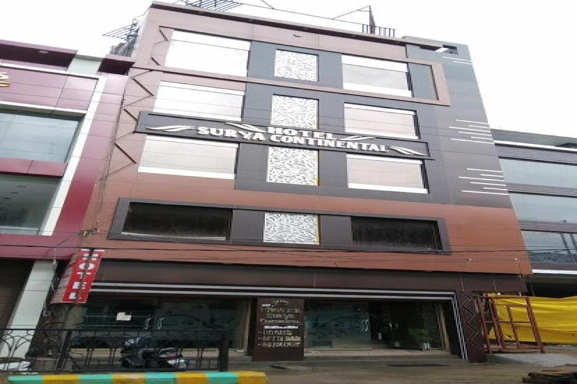Capital O Hotel Surya Continental Λάκναου Εξωτερικό φωτογραφία